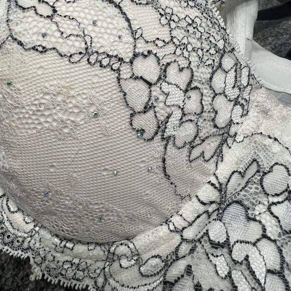 Victorias Secret Dream Angels Multi-way lightly padded Bling Rhinestone lace bra - Picture 2 of 8